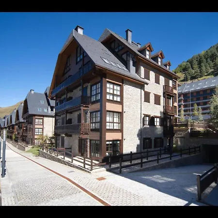 Sanglier De Alma De Nieve * Naut Aran